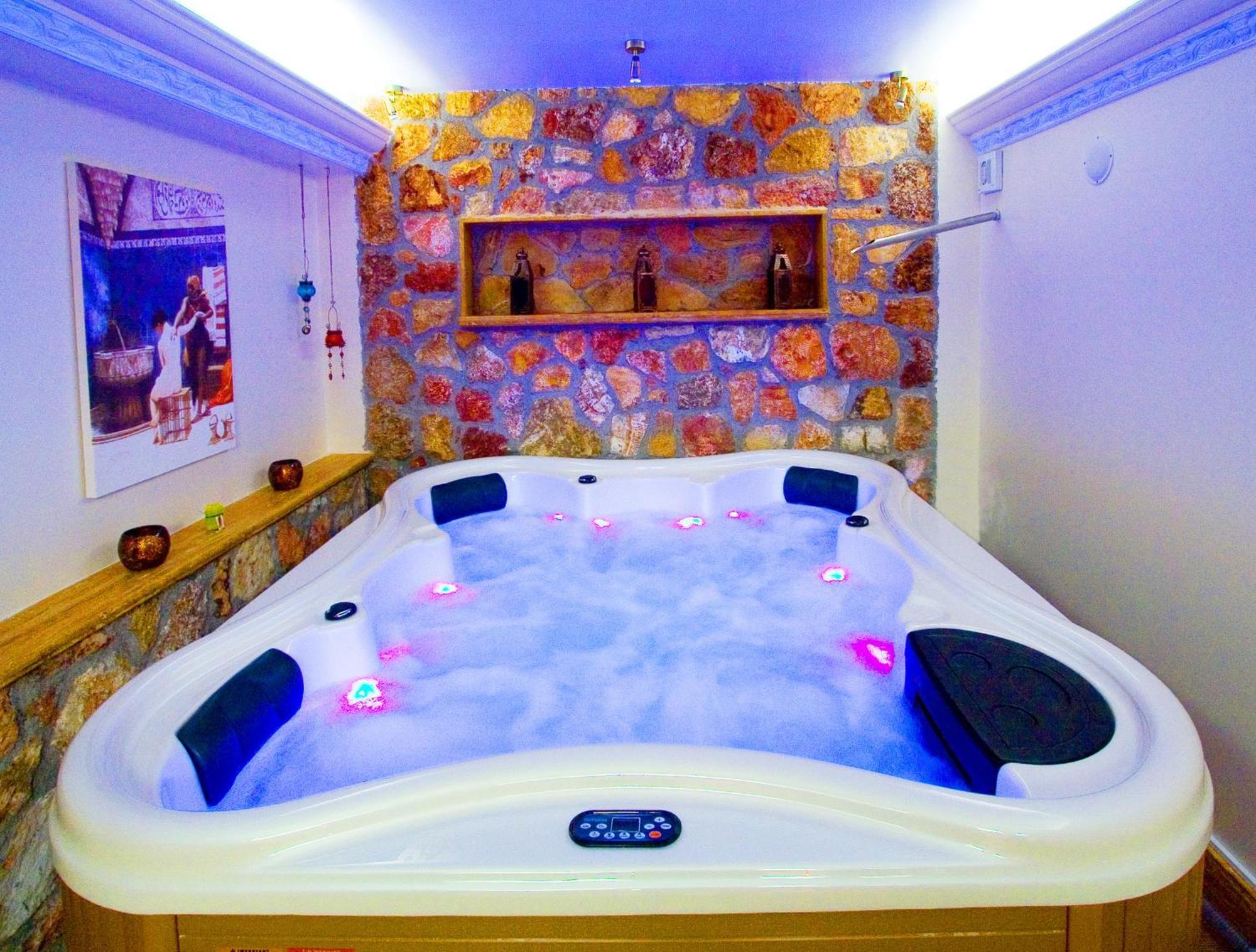 Iris Spa Loutra Edipsou  Buitenkant foto